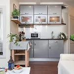 My Casa - Stalingrad 32 - Cosy Apartement Close Old Port