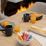 Ambiance Cosy A La Nicoise Nice