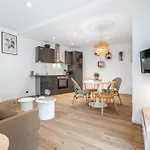 Renting - 35 Massena - Architect Flat Ultimate Charm Massena Center Apartment Nice