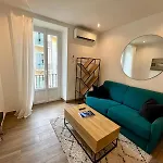 Calme Et Avec Clim Apartment Nice