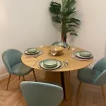 Recently Renovated In Quiet Area In Heart Of Old Apartment *