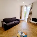 Spacious Family Apartment Near Sea - Nice