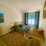Au cœur du Vieux Nice, 3 chambres au calme, grand appartement