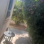 Haut de maison niçoise - Calme, Charme et Vu Dégagée sur les Collines
