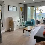 La Prom 2 - A Two Bedroom With A Sea View Apartment