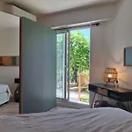 Lovely With Private Garden And A Swimming-pool Apartment Nice