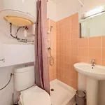 Etudiants Port - Riquier- Wifi, 2 Pers * Nice