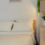 - Bright & Modern - Private Terrace - Aircon - Near Train & Apartment *
