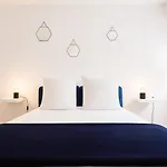 Appartement confortable avec balcon - Proche Gare Riquier SNCF