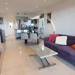 Casa-martine Vue Sur Et Parking Prive Apartment Nice