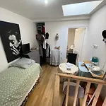 Room In City Nice