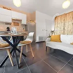 Fabron Et De Luxe Avec Piscine Apartment Nice