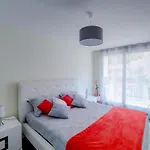 Apartment Luxueux Entier 3 *