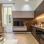 Charme Et Modernite Au Coeur Du Vieux Nice