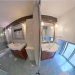 Cosy Duplex Au Port Du Vieux Nice