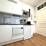 Blue Sky Apartment - Nice