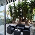 Apartment Terrasse En Bord De Promenade Des
