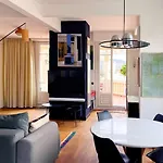Design Et Art - Proche Centre Et Terrasse Apartment *