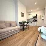 Blue Sky Apartment - Nice