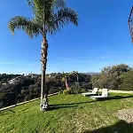 Avec Piscine Sur Les Collines De Bellet Apartment