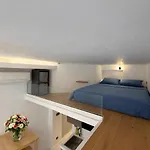 Studio A Louer Au Coeur Du Carre D Or A Nice, Rue Dalpozzo A 150 Metres Des Plages