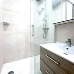 Wehost - Malonat - Urban Cocoon # Old Town & Beaches