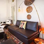 Exceptional Belle Epoque In 4 Guests Apartment