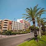 Hotel Ibis Aeroport Promenade Des Nice