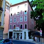 Comte De Aparthotel