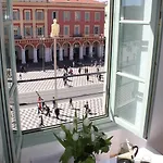 Aparthotel Massena 3*