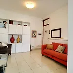 Apartment Nestor&Jeeves - Palais Nicole - Central - Very Close Sea Nice