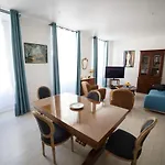 Apartment Centre- Superbe 100m2 - 10 Mn A Pied De La ! *