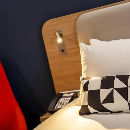Express - - Grand Arenas By Ihg 3* Nice