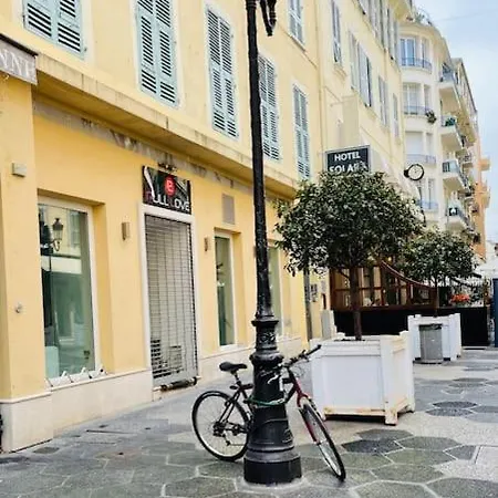 Apartment T2 Carre Or Rue Pietonne