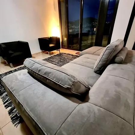 Apartment Central Modern With Panoramic View 2min From The Beach *