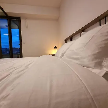 Apartment Central Modern With Panoramic View 2min From The Beach Nice