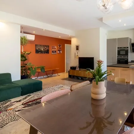 Apartment 3 Chambres Spacieux Et Agreable *