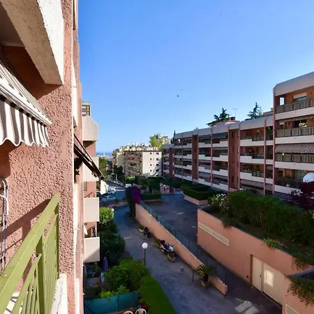 Signature Le Ray Apartment *