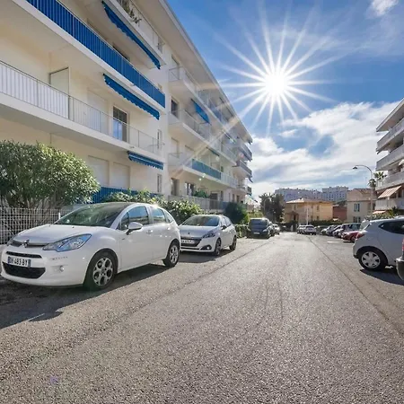 Apartment 3 Chambres Spacieux Et Agreable Nice