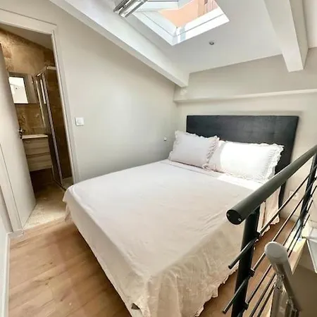 Cosy: 2 Min Train, 10 Min Plage, Clim Apartment *