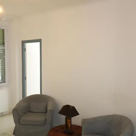 Apartment Cosy & Elegant, F2, 2 Lits, Vieux-nice *