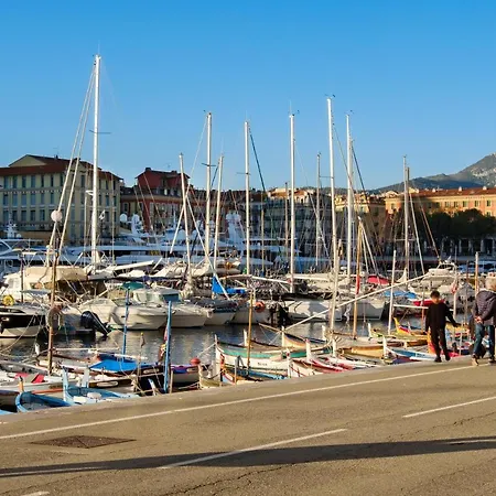 Apartment Magnifique Sur Le Port *