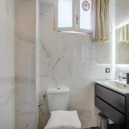 Magnifique Sur Le Port Apartment *