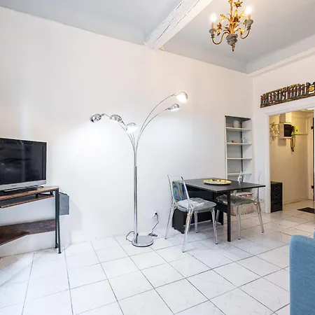 Charming Close To Vieux With Wifi Apartment
