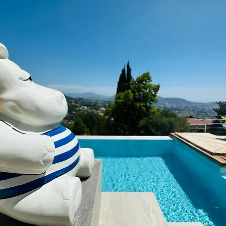 Et Sdb Privee Piscine Jaccuzzi Vue Nice
