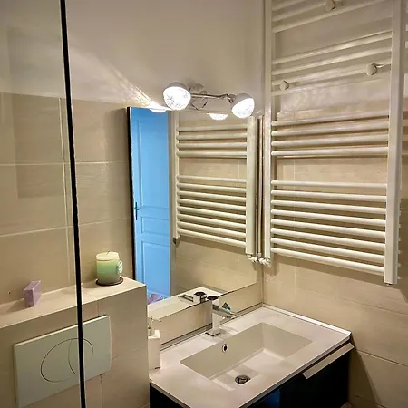 Sunny Riviera Apartment Nice