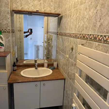 Apartment Grand 2pieces 3min De La Centre Nice
