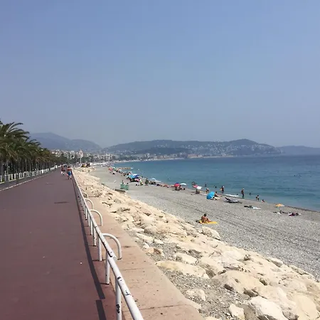 Apartment Promenade Des Anglais/ Vue Mer Au Calme Nice
