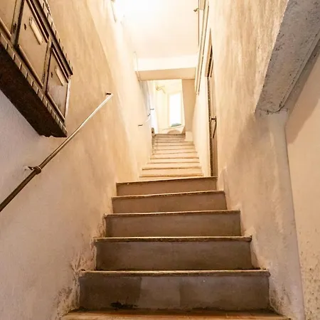 #5 Staywiz Us - Eagle Nest 5mins Walk Of The Sea Ac Wifi Old Town Apartment *