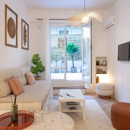 #55 Staywiz Us - Sun Terrace Ac & Wifi 10mins Walk To Sea & Oldtown Apartment *